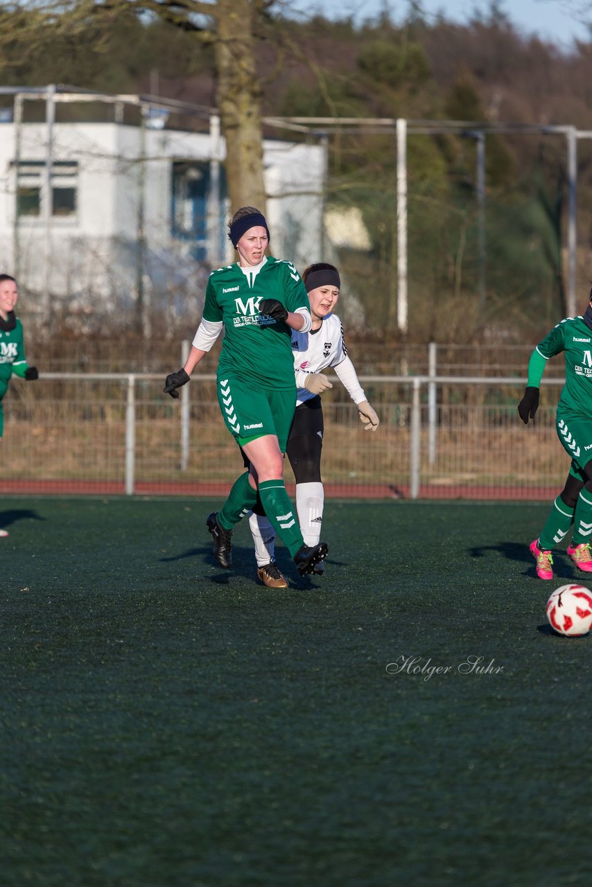 Bild 174 - Frauen SG Holstein Sued - SV Gruenweiss-Siebenbaeumen : Ergebnis: 0:2